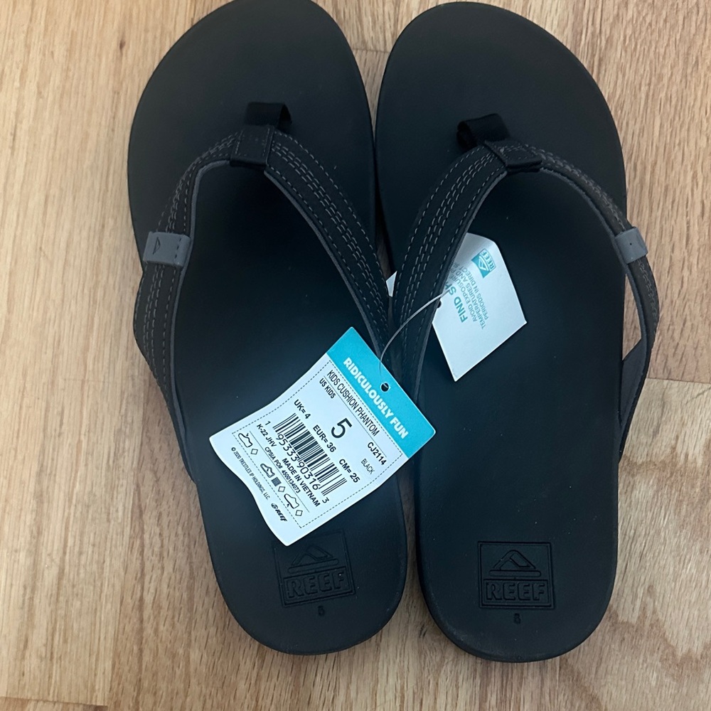 Reef Charcoal Sandals